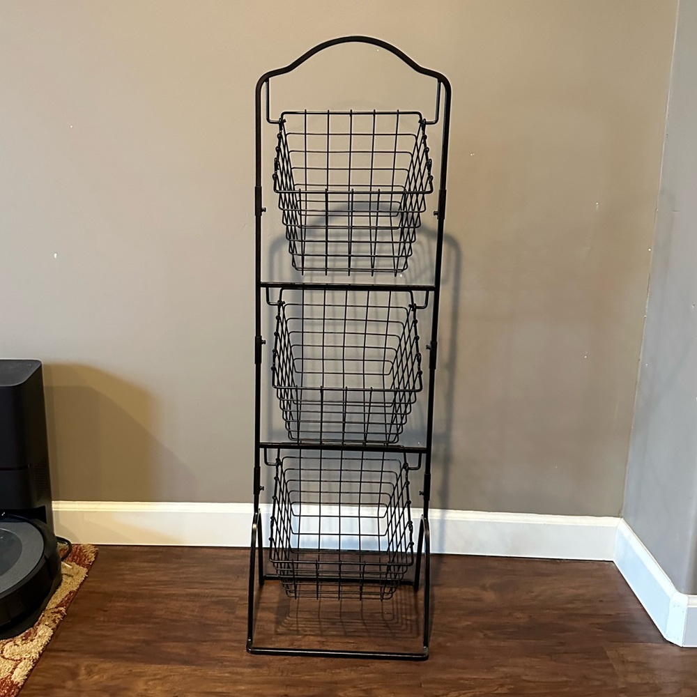 Gourmet Basics by Mikasa 3-Tier Metal Market Basket, Antique Black